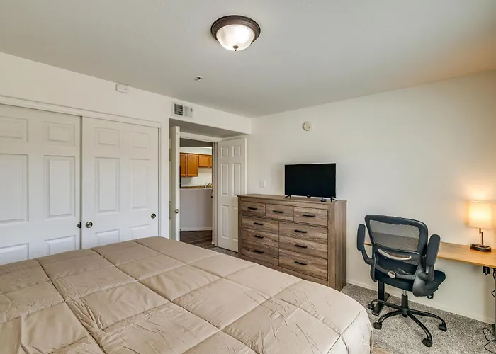 Holiday home 3 Mi To Talking Stick: W/ Community Perks! *