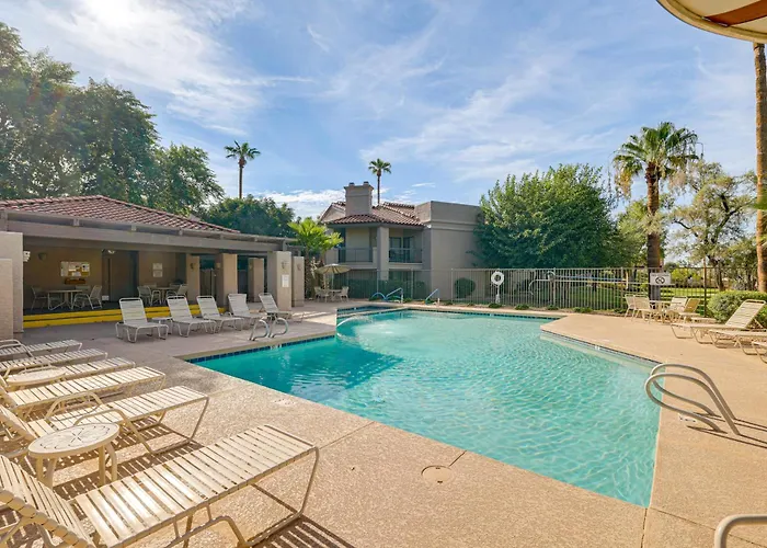 3 Mi To Talking Stick: W/ Community Perks! Holiday home Scottsdale